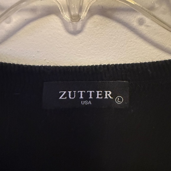 Black 'Rock n' Roll' Crop Top - Picture 2 of 4